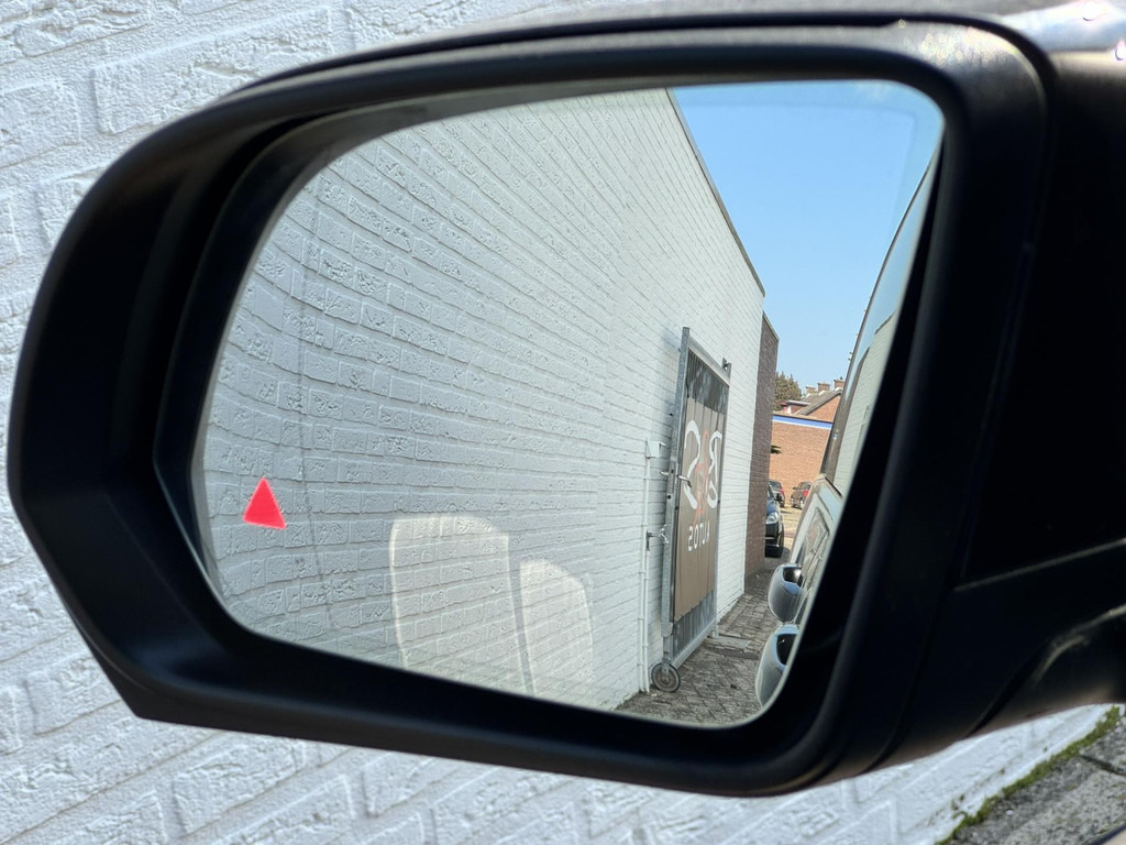 Mercedes-Benz V-Klasse-300d L3 Avantgarde AMG 360 Camera Burmester Groot scherm Adaptieve cruise - Грузопассажирский фургон: фото 4 Mercedes-Benz V-Klasse-300d L3 Avantgarde AMG 360 Camera Burmester Groot scherm Adaptieve cruise - Грузопассажирский фургон: фото 4