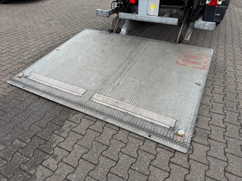 Krone City trailer met schuifzeilen / 2500 Laadklep / Stuur-as / APK - Тентованный полуприцеп: фото 5 Krone City trailer met schuifzeilen / 2500 Laadklep / Stuur-as / APK - Тентованный полуприцеп: фото 5