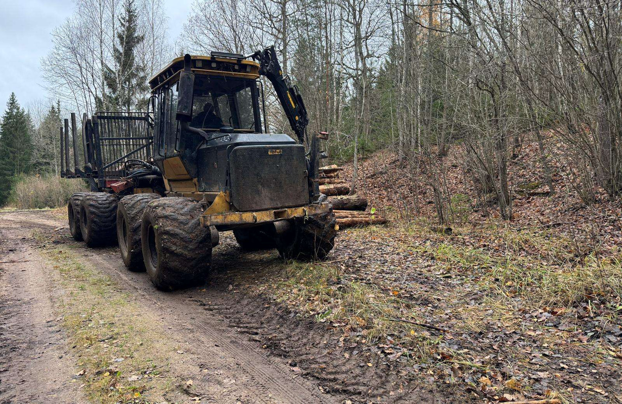 Tigercat 1075 - Форвардер: фото 2 Tigercat 1075 - Форвардер: фото 2