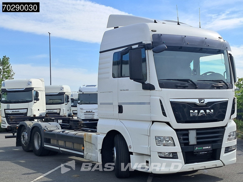 MAN TGX 26.460 6X2 BDF Liftaxle Automatic Retarder ACC Euro 6 - Грузовик-контейнеровоз/ Сменный кузов: фото 3 MAN TGX 26.460 6X2 BDF Liftaxle Automatic Retarder ACC Euro 6 - Грузовик-контейнеровоз/ Сменный кузов: фото 3