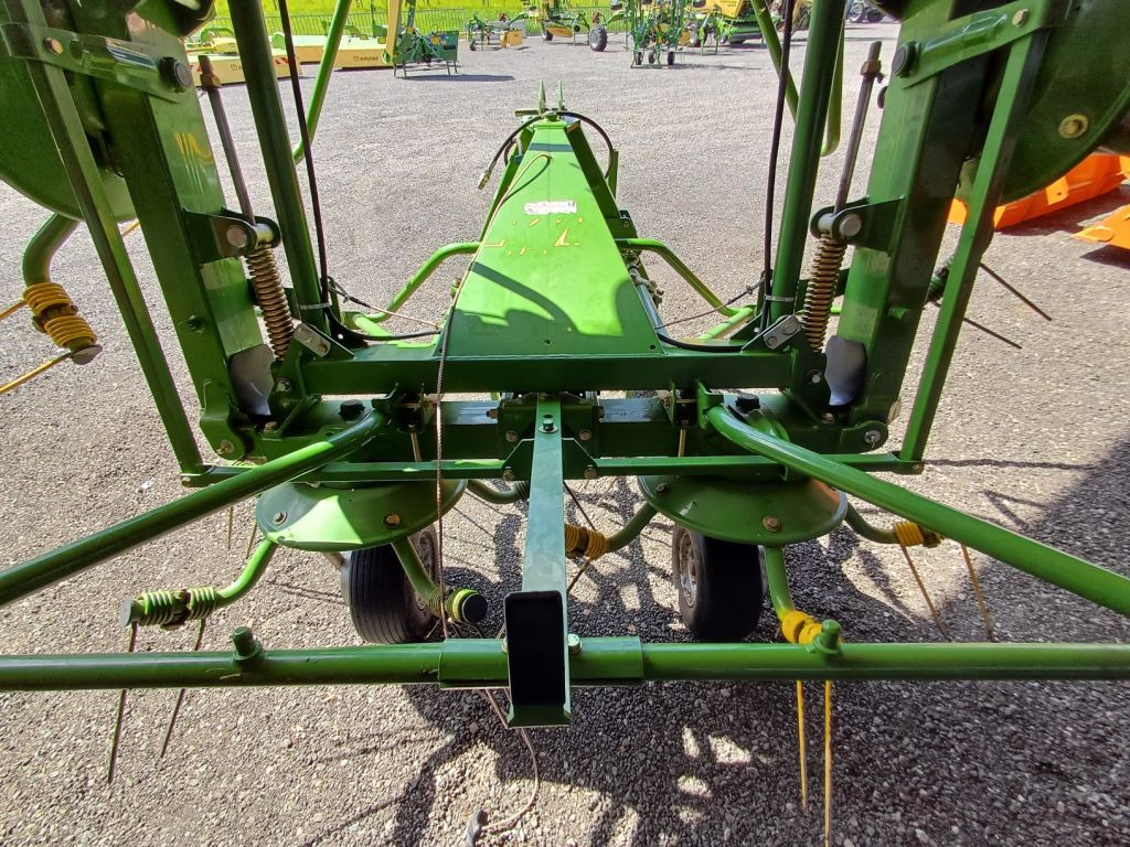 Krone KW 6.02/6 (22003) - Сеноворошилка: фото 5 Krone KW 6.02/6 (22003) - Сеноворошилка: фото 5