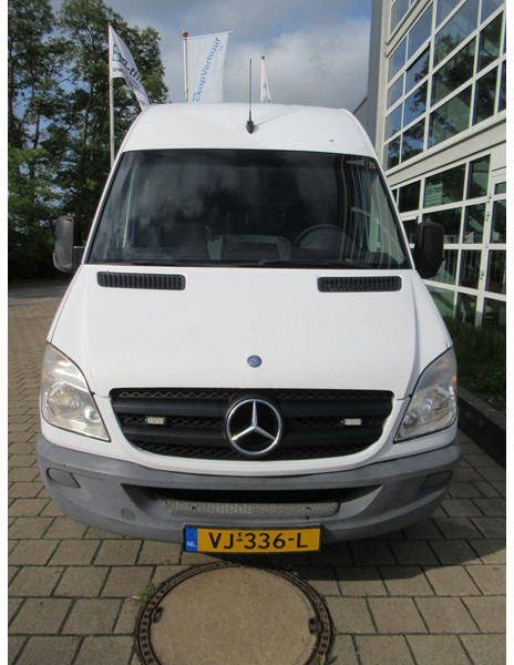 Mercedes-Benz Sprinter 313 2.2 CDI 366 L2H2 AIRCO - Klima - Цельнометаллический фургон: фото 5 Mercedes-Benz Sprinter 313 2.2 CDI 366 L2H2 AIRCO - Klima - Цельнометаллический фургон: фото 5