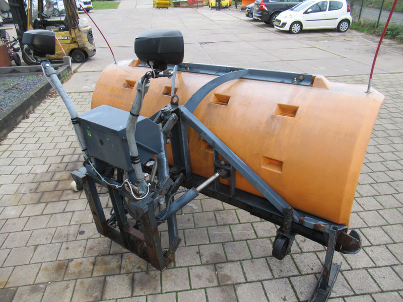 NIDO SNK 240-R EPZ 24V 270CM Schneepflug Snow Plow Sneeuwploeg - Снегоуборочная машина: фото 4 NIDO SNK 240-R EPZ 24V 270CM Schneepflug Snow Plow Sneeuwploeg - Снегоуборочная машина: фото 4