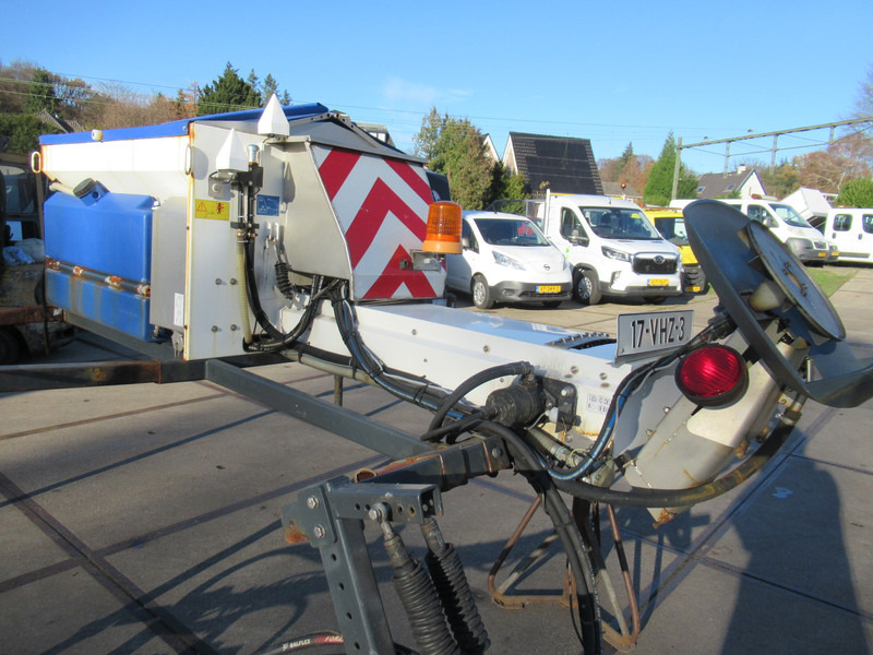 NIDO STRATOS B08-24 PALN Rotopower 0,8m3 + 350L Salzstreuer Saltspreader Zoutstrooier - Разбрасыватель песка/ Соли: фото 2 NIDO STRATOS B08-24 PALN Rotopower 0,8m3 + 350L Salzstreuer Saltspreader Zoutstrooier - Разбрасыватель песка/ Соли: фото 2