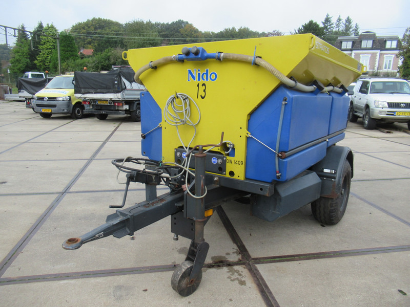 NIDO Stratos B17KR-21 AWCLN-350 1,7M3 + 850L Salzstreuer Zoutstrooier Saltspreader - Разбрасыватель песка/ Соли: фото 4 NIDO Stratos B17KR-21 AWCLN-350 1,7M3 + 850L Salzstreuer Zoutstrooier Saltspreader - Разбрасыватель песка/ Соли: фото 4