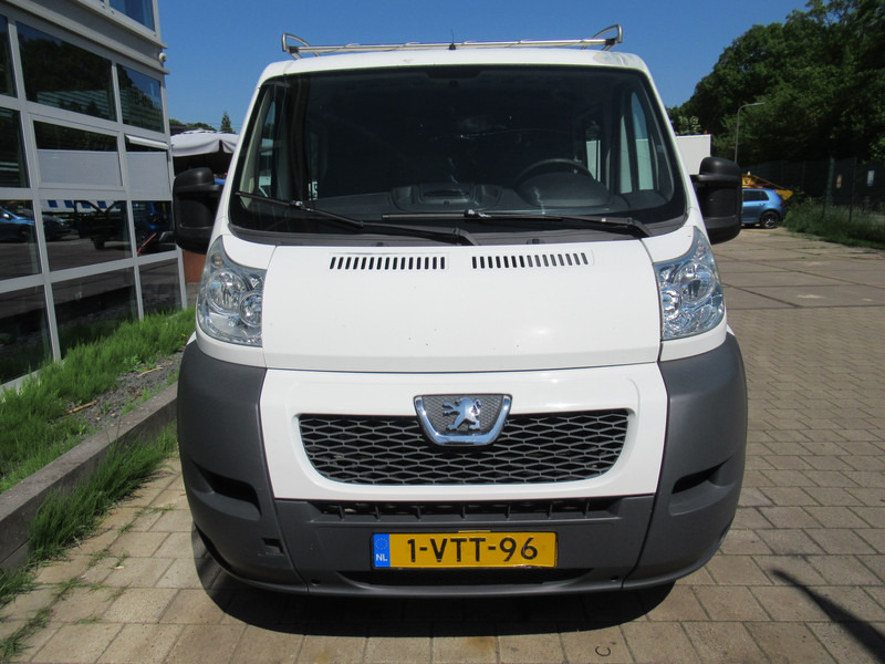 Peugeot Boxer 30 2.2HDi DOKA Dubbelcabine AIRCO - Фургон с закрытым кузовом, Грузопассажирский фургон: фото 4 Peugeot Boxer 30 2.2HDi DOKA Dubbelcabine AIRCO - Фургон с закрытым кузовом, Грузопассажирский фургон: фото 4