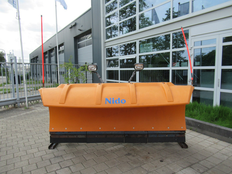 Schmidt NIDO SNK240-R 24V 270CM Sneeuwploeg Schneepflug SnowPlow - Отвал для снега: фото 3 Schmidt NIDO SNK240-R 24V 270CM Sneeuwploeg Schneepflug SnowPlow - Отвал для снега: фото 3