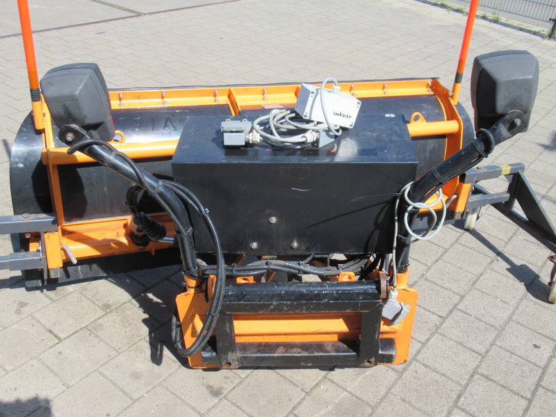 Villeton Jean LMT 20.50 208CM 12V Schneepflug Sneeuwschuif Snow Plow - Отвал для снега: фото 2 Villeton Jean LMT 20.50 208CM 12V Schneepflug Sneeuwschuif Snow Plow - Отвал для снега: фото 2