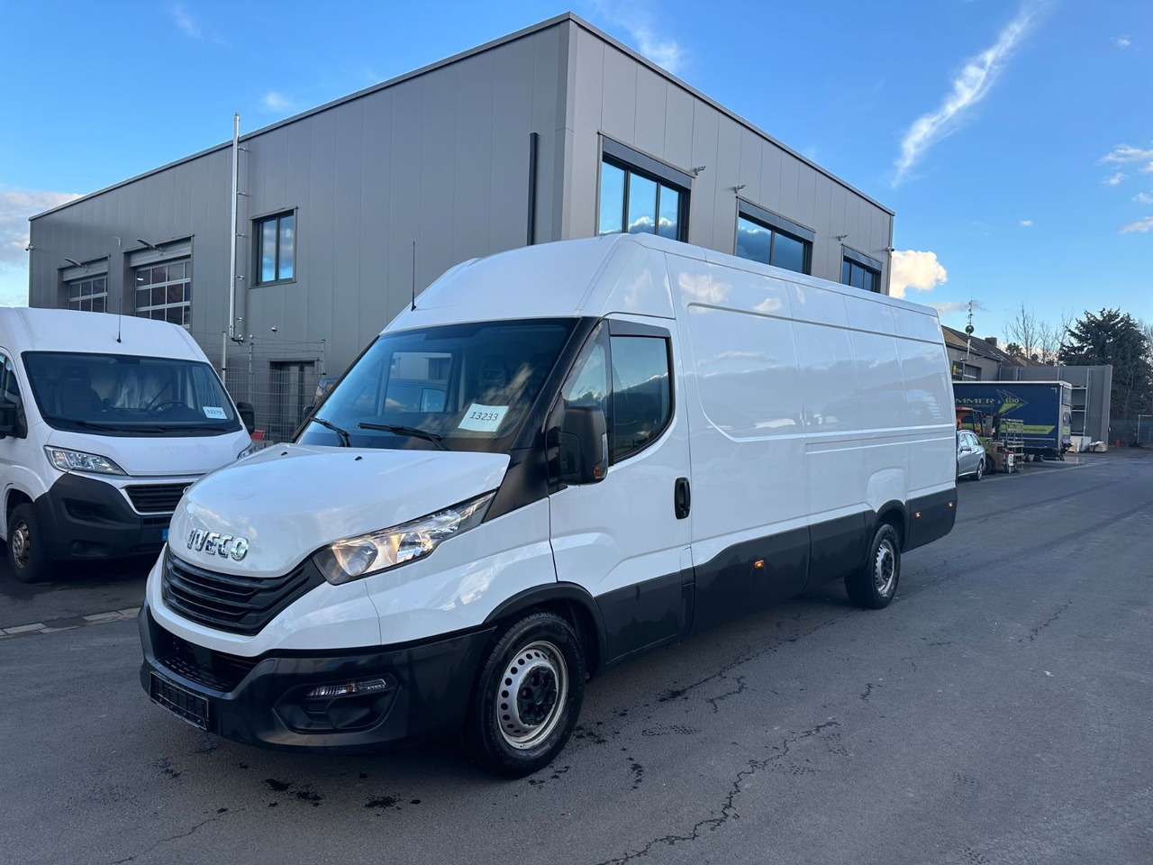 Iveco Daily 35 S14*Automatik*Heckkamera*top. Zustand!! Iveco Daily 35 S14*TOP*Automatik*Kamera* - Цельнометаллический фургон: фото 1 Iveco Daily 35 S14*Automatik*Heckkamera*top. Zustand!! Iveco Daily 35 S14*TOP*Automatik*Kamera* - Цельнометаллический фургон: фото 1