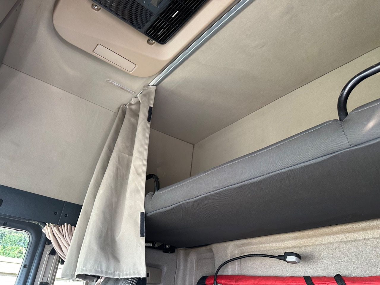 MAN 8.250 TGL*4x L1H1*XLX Kabine*VDI2700*TOP* - Автовоз: фото 5 MAN 8.250 TGL*4x L1H1*XLX Kabine*VDI2700*TOP* - Автовоз: фото 5