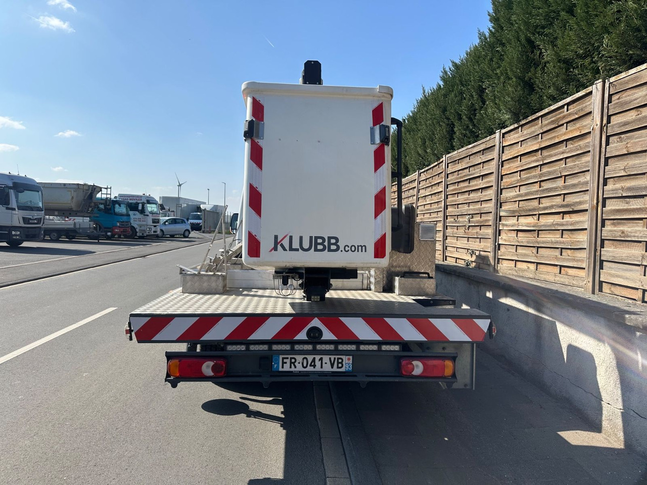 Renault Master III*Steiger 12m*orig.km*Topzustand* Renault Master III/Steiger 11,2m/orig.km*Topzustand* - Грузовик с подъемником, Фургон: фото 5 Renault Master III*Steiger 12m*orig.km*Topzustand* Renault Master III/Steiger 11,2m/orig.km*Topzustand* - Грузовик с подъемником, Фургон: фото 5