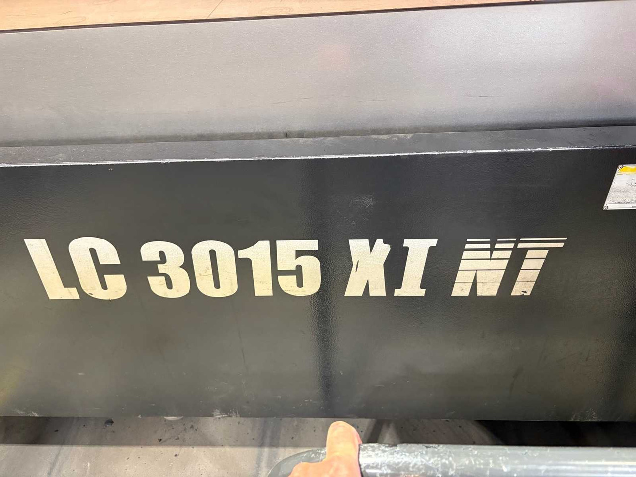 CNC Controlled CO2 Laser Cutting Machine Amada LC 3015 X1 NT - Металлообрабатывающий станок: фото 5 CNC Controlled CO2 Laser Cutting Machine Amada LC 3015 X1 NT - Металлообрабатывающий станок: фото 5