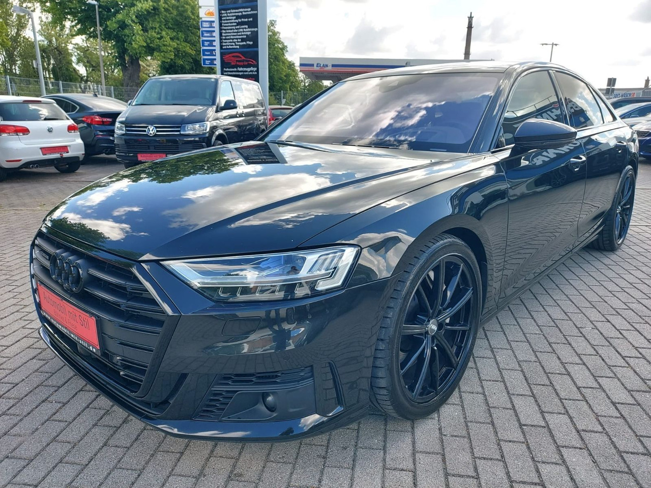 Audi A8 60 TDI quattro LED VOLL HEAD UP B&O VOLL VOL - Седан: фото 4 Audi A8 60 TDI quattro LED VOLL HEAD UP B&O VOLL VOL - Седан: фото 4