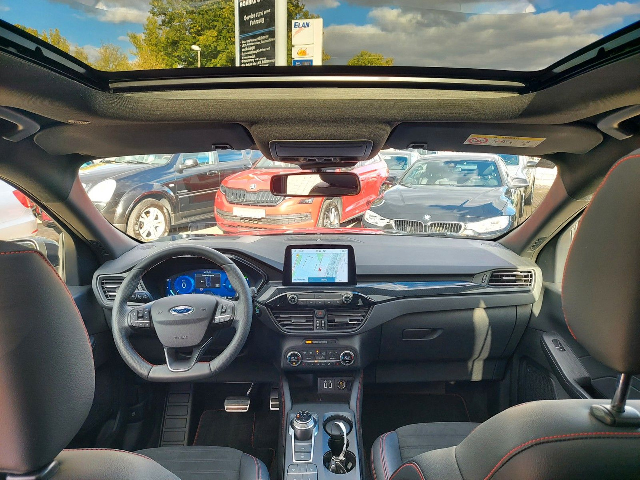 Ford Kuga Plug-In Hybrid ST-Line X ACC Assist 360° - Внедорожник: фото 2 Ford Kuga Plug-In Hybrid ST-Line X ACC Assist 360° - Внедорожник: фото 2