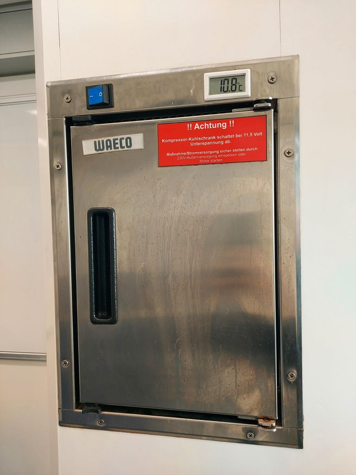 Mercedes-Benz Sprinter II Pritsche 516 Autom. RTW Ambulance в лизинг Mercedes-Benz Sprinter II Pritsche 516 Autom. RTW Ambulance: фото 19