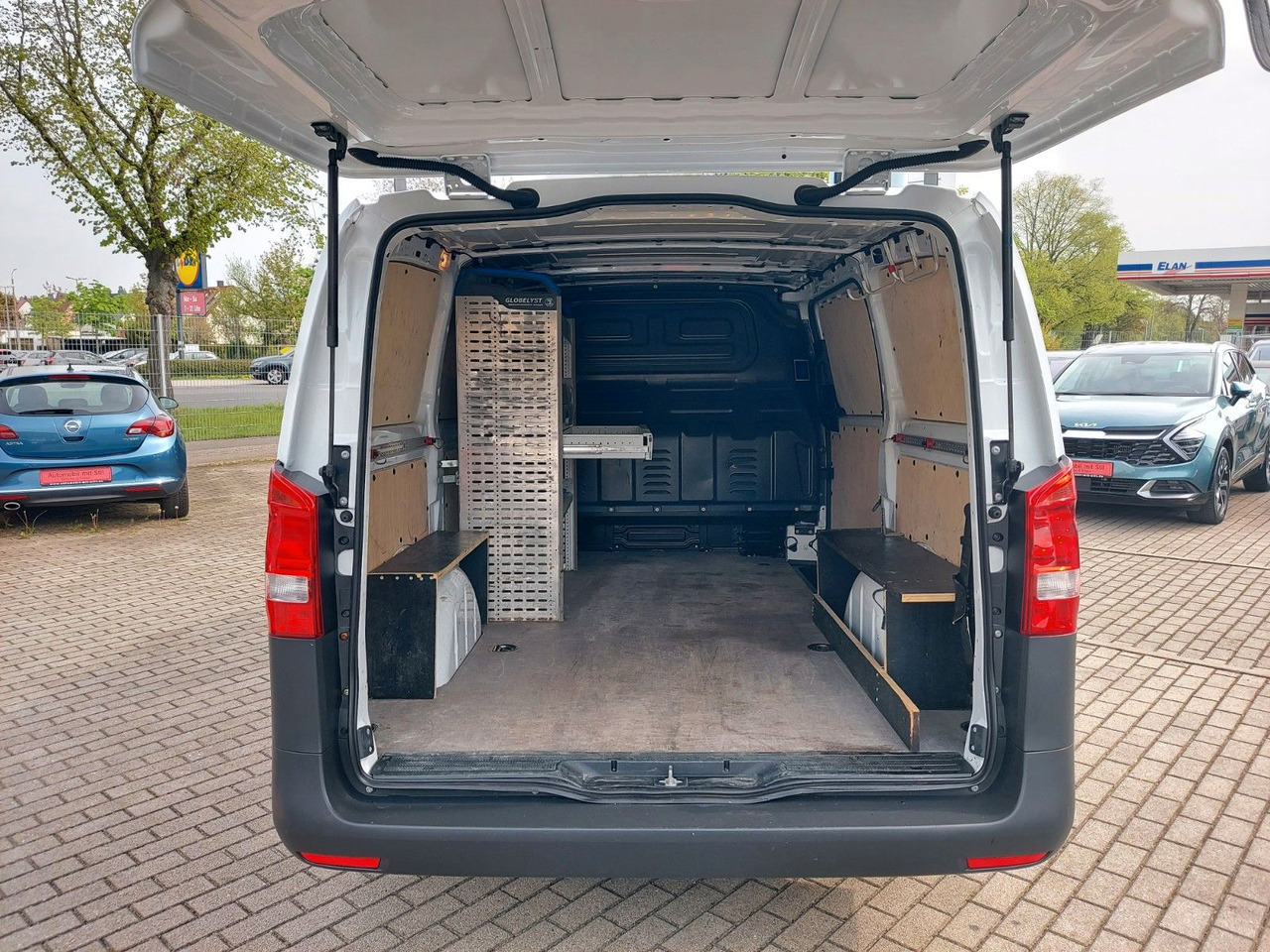 Mercedes-Benz Vito Kasten 110 FWD Lang Klima Kamera DAB PDC - Пассажирский фургон: фото 3 Mercedes-Benz Vito Kasten 110 FWD Lang Klima Kamera DAB PDC - Пассажирский фургон: фото 3