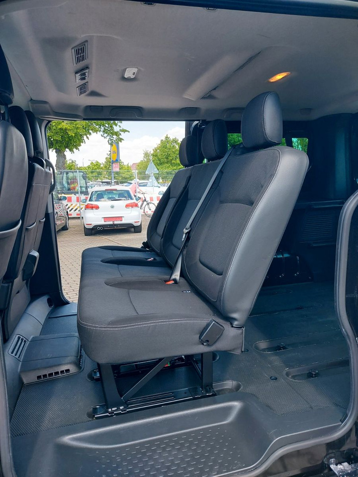 Nissan NV300 Kombi 2,7t PREMIUM KLIMA TEMPO PDC - Пассажирский фургон: фото 4 Nissan NV300 Kombi 2,7t PREMIUM KLIMA TEMPO PDC - Пассажирский фургон: фото 4