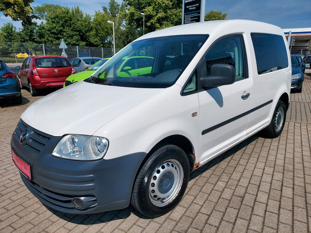 Volkswagen Caddy Kombi 1.9 Tdi Klima max. 5 Sitze AHK - Пассажирский фургон: фото 4 Volkswagen Caddy Kombi 1.9 Tdi Klima max. 5 Sitze AHK - Пассажирский фургон: фото 4