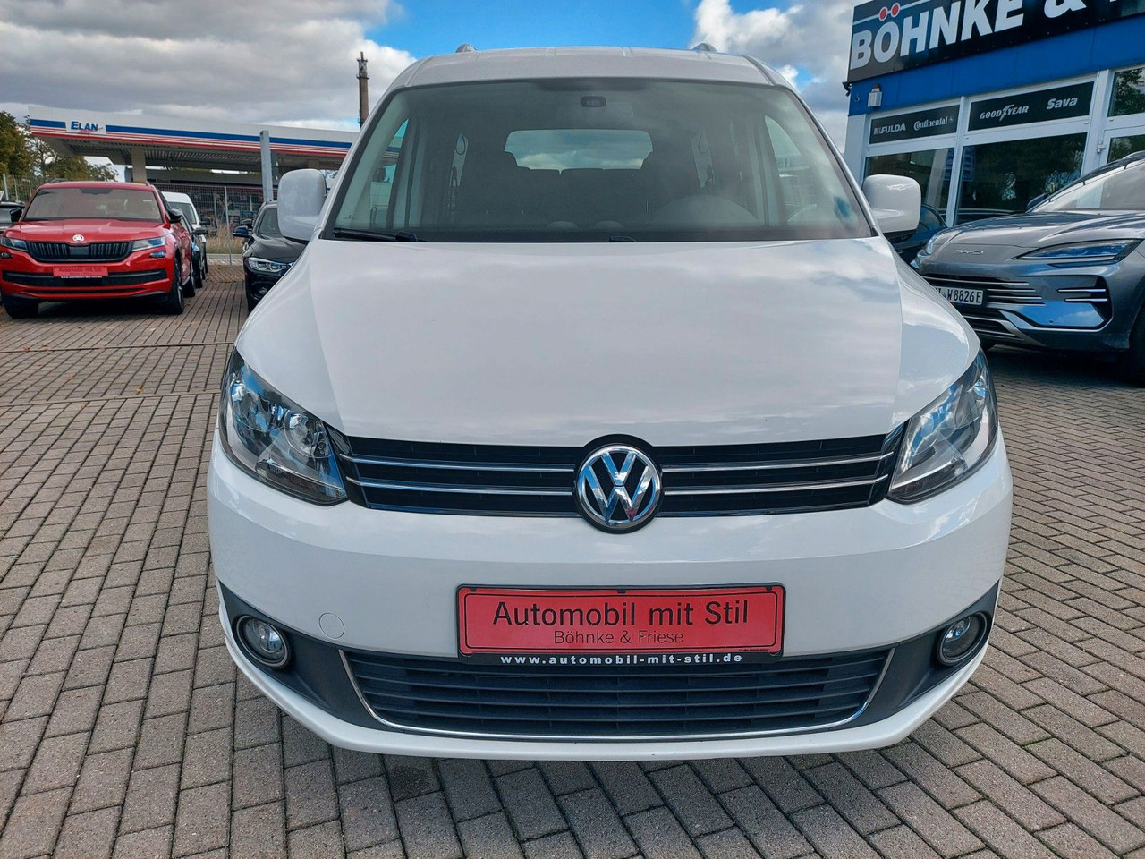 Volkswagen Caddy Kombi Maxi Comfortline 7 Sitze Team - Пассажирский фургон: фото 3 Volkswagen Caddy Kombi Maxi Comfortline 7 Sitze Team - Пассажирский фургон: фото 3
