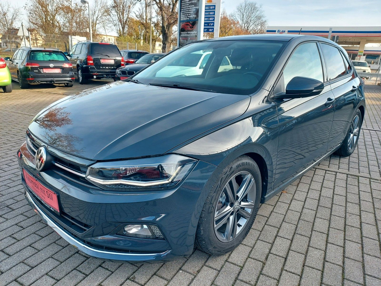 Volkswagen Polo VI Highline DSG ACC Radar Panorama 8x Räder - Седан: фото 5 Volkswagen Polo VI Highline DSG ACC Radar Panorama 8x Räder - Седан: фото 5