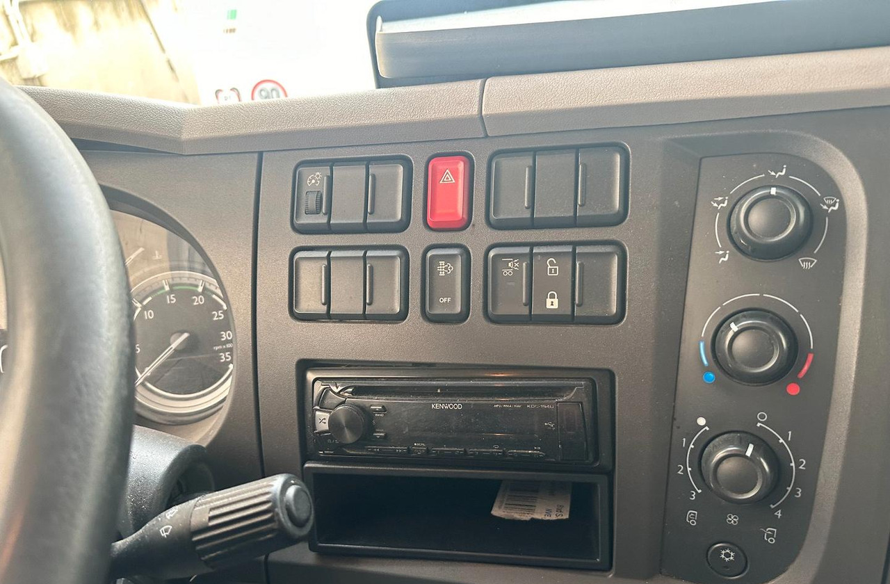 Daf lf 45 220 centina sponda euro 6 - Тентованный грузовик: фото 5 Daf lf 45 220 centina sponda euro 6 - Тентованный грузовик: фото 5