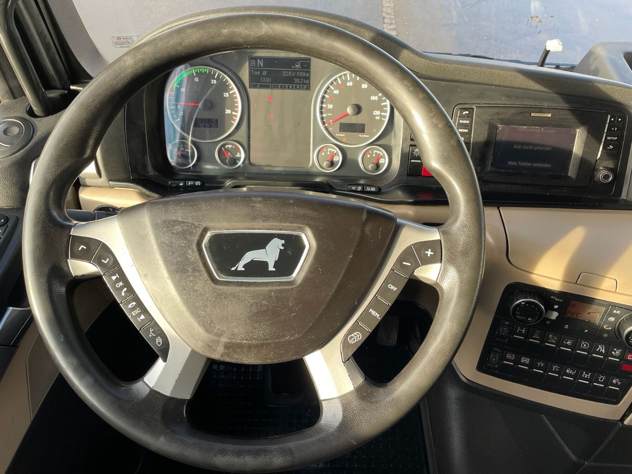 MAN TGX 18.500 4x2 BLS/Retarder/StandAC/48t/ACC/EU6c в лизинг MAN TGX 18.500 4x2 BLS/Retarder/StandAC/48t/ACC/EU6c: фото 13