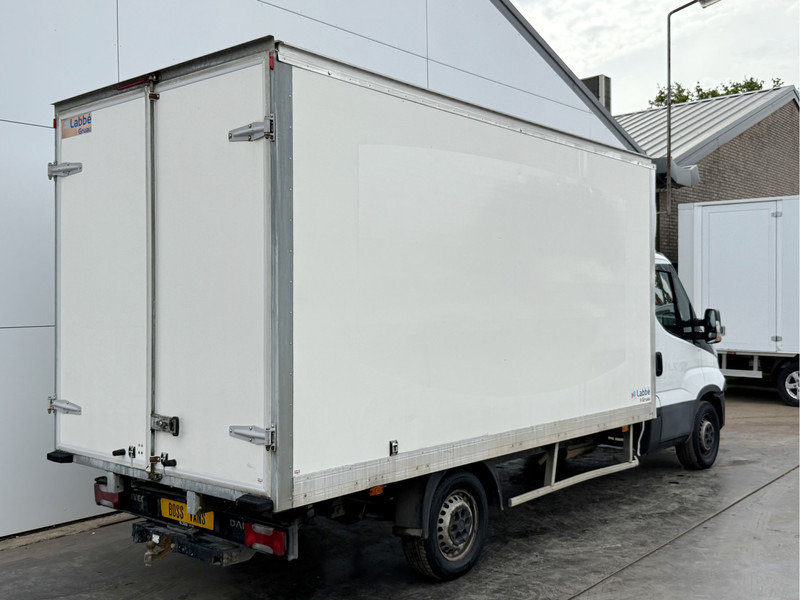 Iveco Daily 35S16 2.3 Bakwagen met achterdeur 3,5t Trekhaak Meubelbak Koffer Airco Cruise Control Camera - Фургон с закрытым кузовом: фото 3 Iveco Daily 35S16 2.3 Bakwagen met achterdeur 3,5t Trekhaak Meubelbak Koffer Airco Cruise Control Camera - Фургон с закрытым кузовом: фото 3
