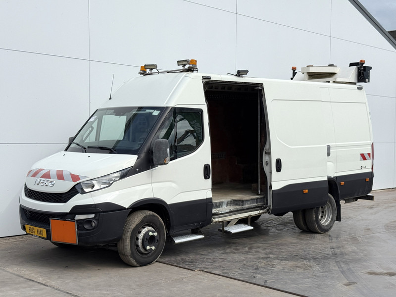 Iveco Daily 70C17 3.0 **Engine Broken** 3.0L L4H2 Dubbellucht Airco Cruise Control Dubbele Schuifdeuren Trekhaak 3.5t Tachograaf - Цельнометаллический фургон: фото 2 Iveco Daily 70C17 3.0 **Engine Broken** 3.0L L4H2 Dubbellucht Airco Cruise Control Dubbele Schuifdeuren Trekhaak 3.5t Tachograaf - Цельнометаллический фургон: фото 2