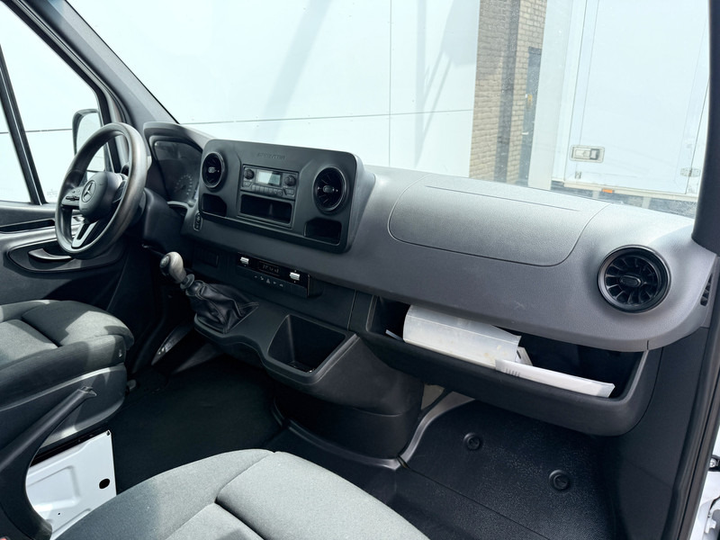 Mercedes-Benz Sprinter 514 2.2 CDI Kipper Dubbele Cabine Mixto DoKa Dubbellucht 3.5t Trekhaak Climate Control Cruise Control Benne Tipper в лизинг Mercedes-Benz Sprinter 514 2.2 CDI Kipper Dubbele Cabine Mixto DoKa Dubbellucht 3.5t Trekhaak Climate Control Cruise Control Benne Tipper: фото 12 Mercedes-Benz Sprinter 514 2.2 CDI Kipper Dubbele Cabine Mixto DoKa Dubbellucht 3.5t Trekhaak Climate Control Cruise Control Benne Tipper в лизинг Mercedes-Benz Sprinter 514 2.2 CDI Kipper Dubbele Cabine Mixto DoKa Dubbellucht 3.5t Trekhaak Climate Control Cruise Control Benne Tipper: фото 12