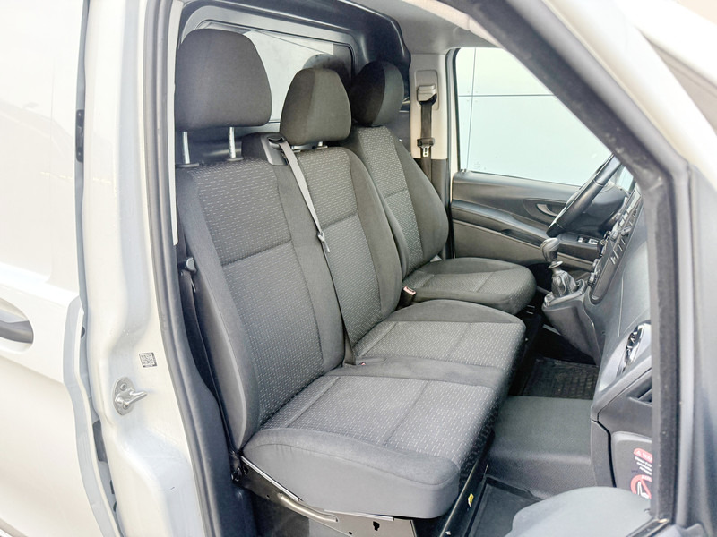 Легковой фургон Mercedes-Benz Vito 116 1.9 CDI L2H1 Climate Control Cruise Control Camera Navigatie Stoelverwarming Parkeersensoren voor achter: фото 8 Легковой фургон Mercedes-Benz Vito 116 1.9 CDI L2H1 Climate Control Cruise Control Camera Navigatie Stoelverwarming Parkeersensoren voor achter: фото 8