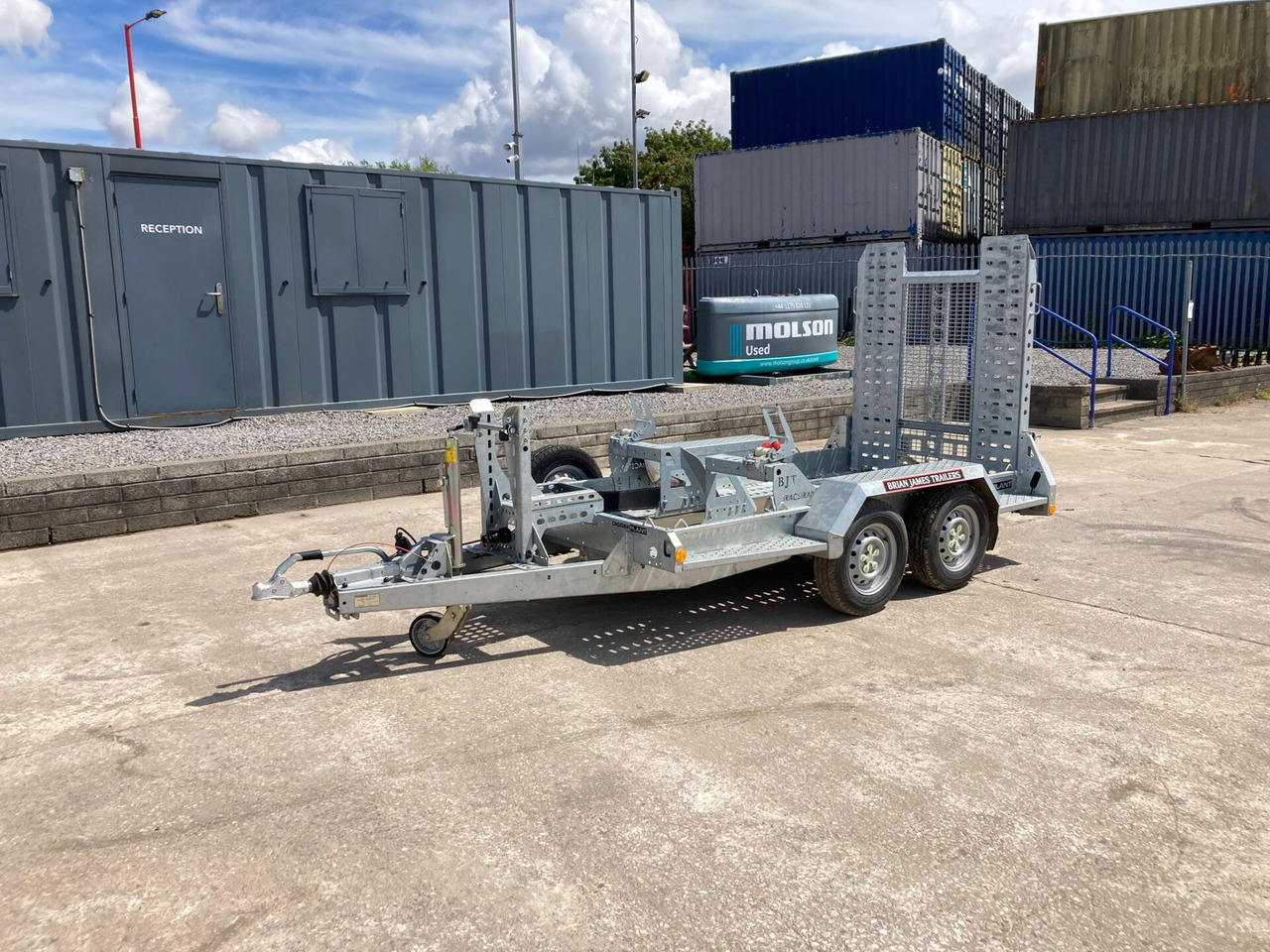 Brian James Trailers T-02-T - Прицеп для спецтехники: фото 1 Brian James Trailers T-02-T - Прицеп для спецтехники: фото 1