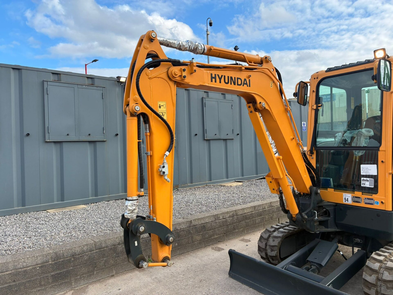 Мини-экскаватор Hyundai R30Z-9AK: фото 10 Мини-экскаватор Hyundai R30Z-9AK: фото 10