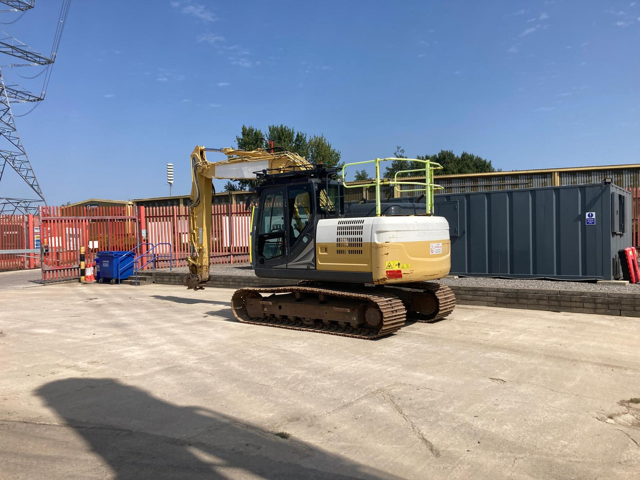 Kobelco SK130LC-11 - Гусеничный экскаватор: фото 3 Kobelco SK130LC-11 - Гусеничный экскаватор: фото 3