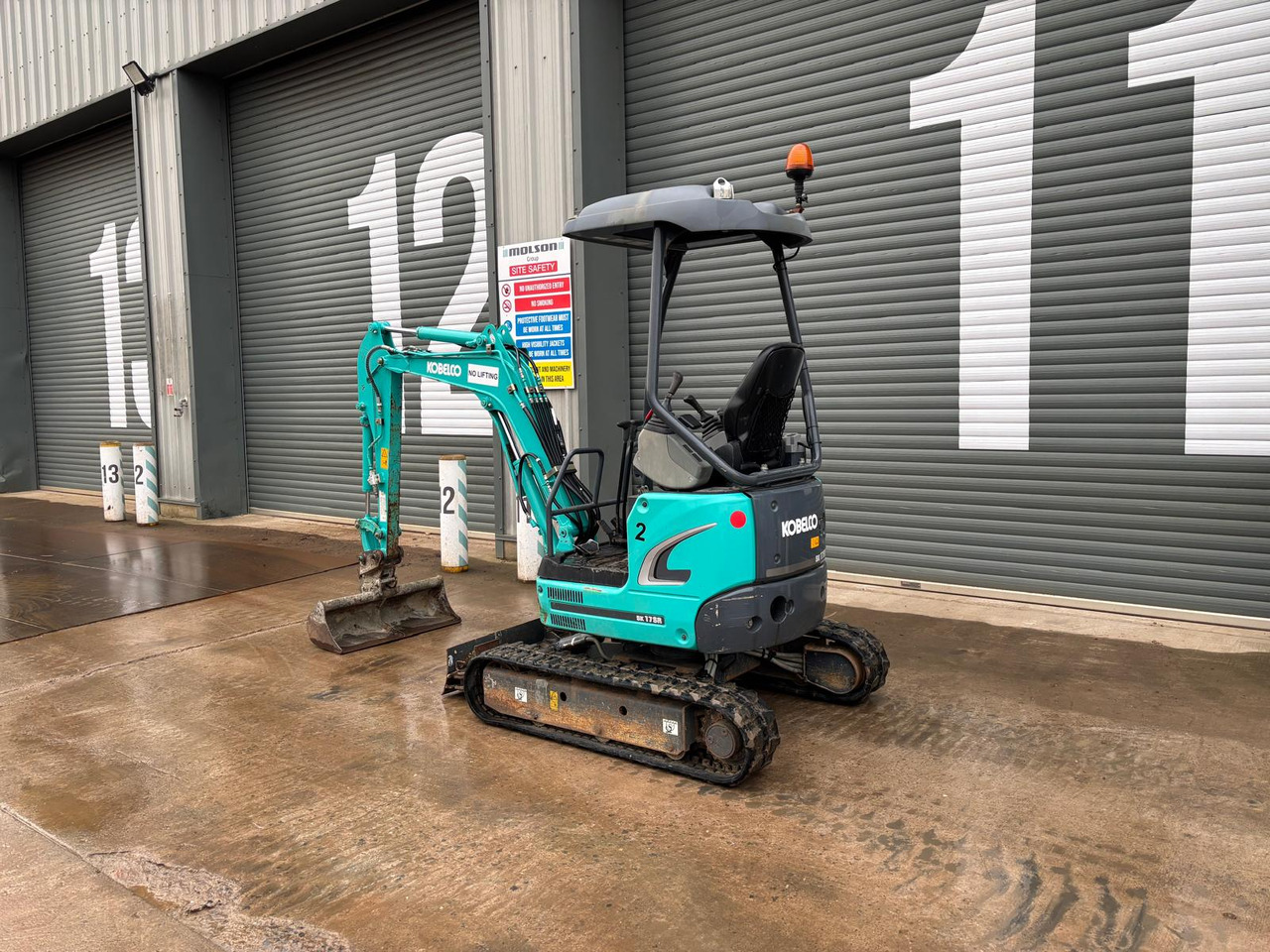 Kobelco SK17SR-3E - Мини-экскаватор: фото 3 Kobelco SK17SR-3E - Мини-экскаватор: фото 3