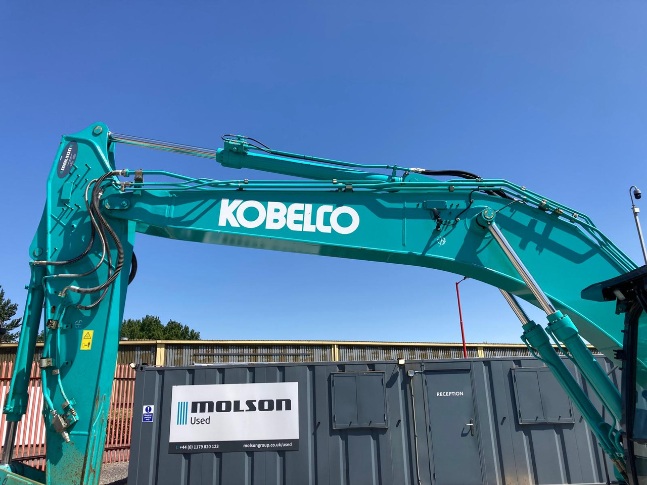 Гусеничный экскаватор Kobelco SK210LC-11: фото 15