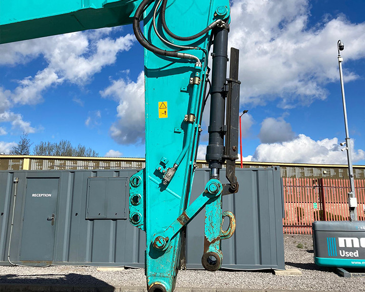 Гусеничный экскаватор Kobelco SK300LC-10E: фото 8 Гусеничный экскаватор Kobelco SK300LC-10E: фото 8