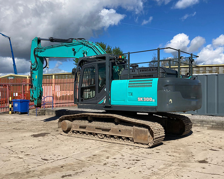 Kobelco SK300LC-10E - Гусеничный экскаватор: фото 3 Kobelco SK300LC-10E - Гусеничный экскаватор: фото 3