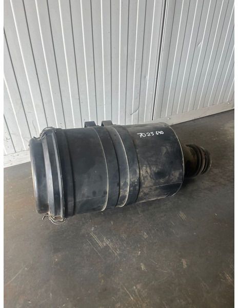 Liebherr R904 / A904C Li / A904 Li / A900C Li / A900C / R900C Li / R904C / R900C Li - Система впуска: фото 1 Liebherr R904 / A904C Li / A904 Li / A900C Li / A900C / R900C Li / R904C / R900C Li - Система впуска: фото 1