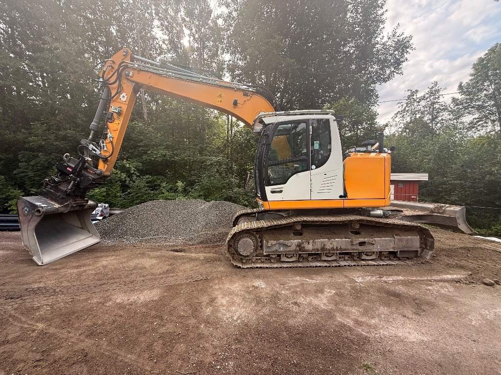 Liebherr R920 Compact LC - Гусеничный экскаватор: фото 1 Liebherr R920 Compact LC - Гусеничный экскаватор: фото 1