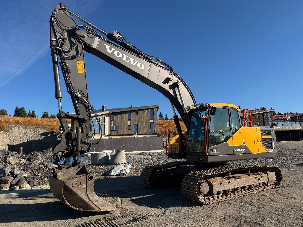 Volvo EC220EL - Гусеничный экскаватор: фото 4 Volvo EC220EL - Гусеничный экскаватор: фото 4