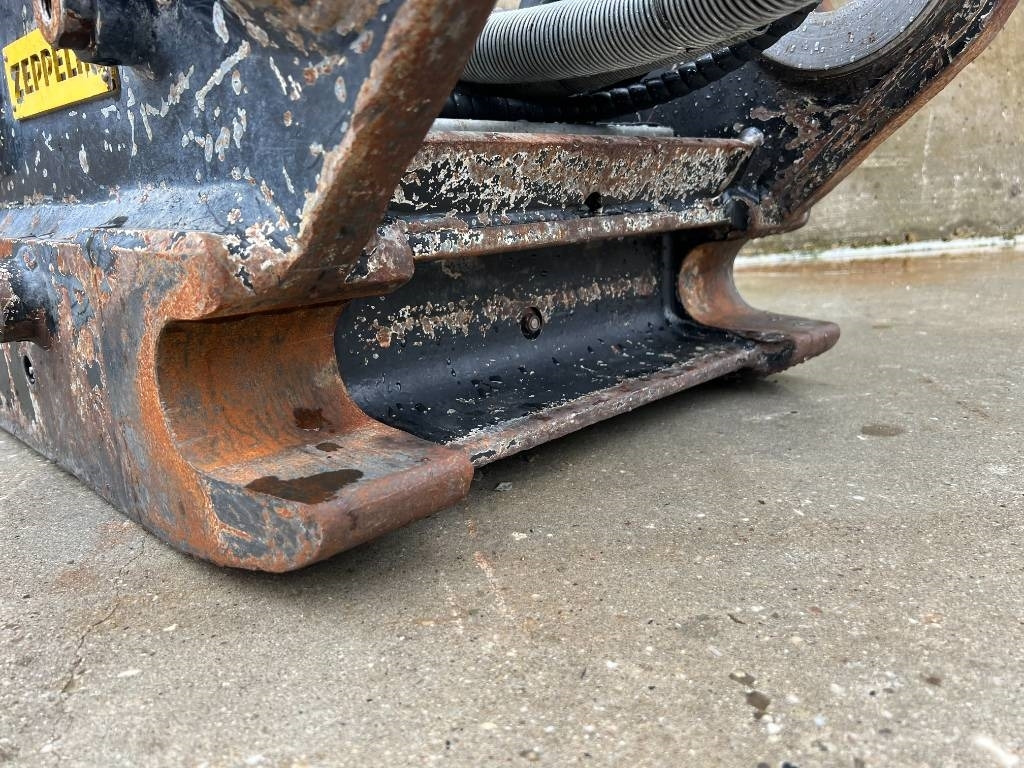 OilQuick OQ70/55 - Сцепное устройство для Строительной техники: фото 4 OilQuick OQ70/55 - Сцепное устройство для Строительной техники: фото 4