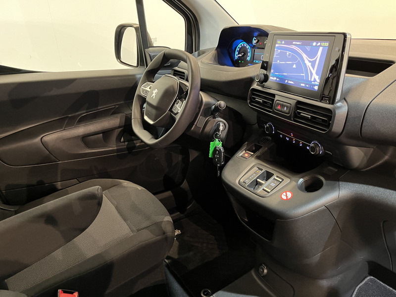 Peugeot e-Partner Premium Long 50 kWh / 100% Elektrisch / Airco / Cruise Control / PDC / Navigatie / CarPlay/ 2.500 KM !! - Легковой фургон, Электрический фургон: фото 3 Peugeot e-Partner Premium Long 50 kWh / 100% Elektrisch / Airco / Cruise Control / PDC / Navigatie / CarPlay/ 2.500 KM !! - Легковой фургон, Электрический фургон: фото 3