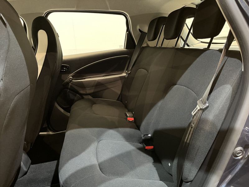 Хэтчбек Renault ZOE R110 Life 52 kWh (Incl. Accu) / CarPlay / Airco / Cruise Control / 34.000 KM !! Prijs ex BTW € 11.530,-: фото 8