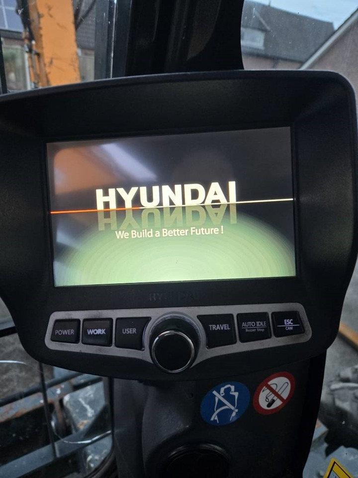 Колёсный экскаватор Hyundai R 180W-9A: фото 26 Колёсный экскаватор Hyundai R 180W-9A: фото 26