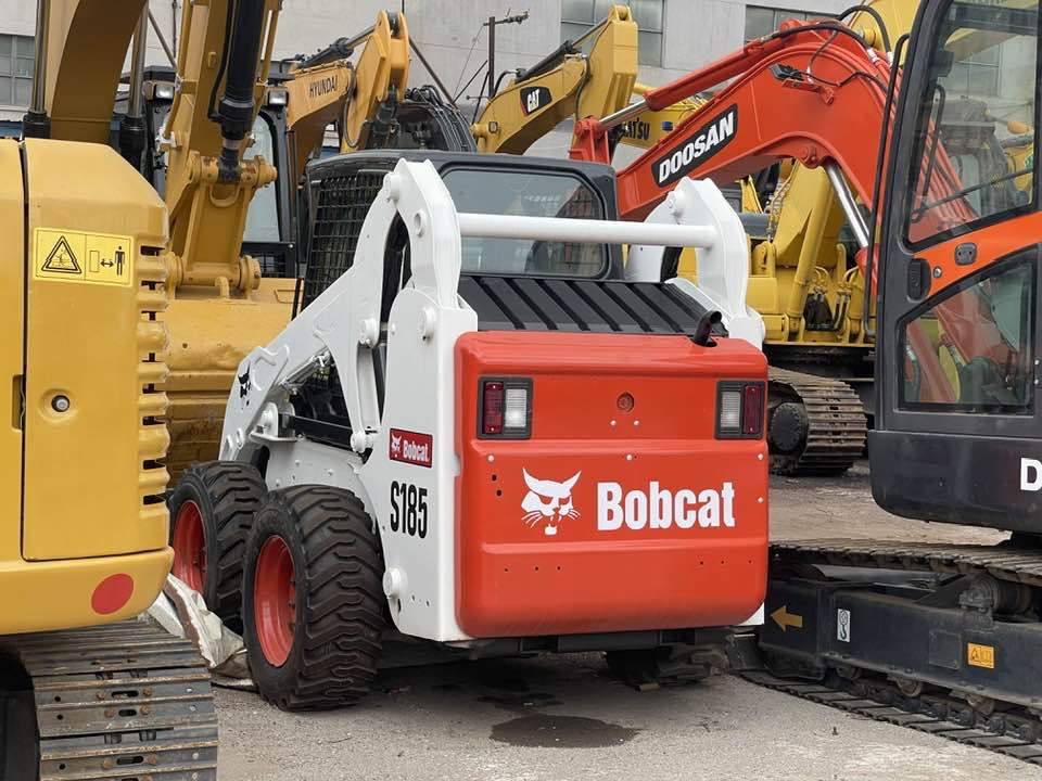 Bobcat S185 S185 - Мини-погрузчик с бортовым поворотом: фото 4 Bobcat S185 S185 - Мини-погрузчик с бортовым поворотом: фото 4