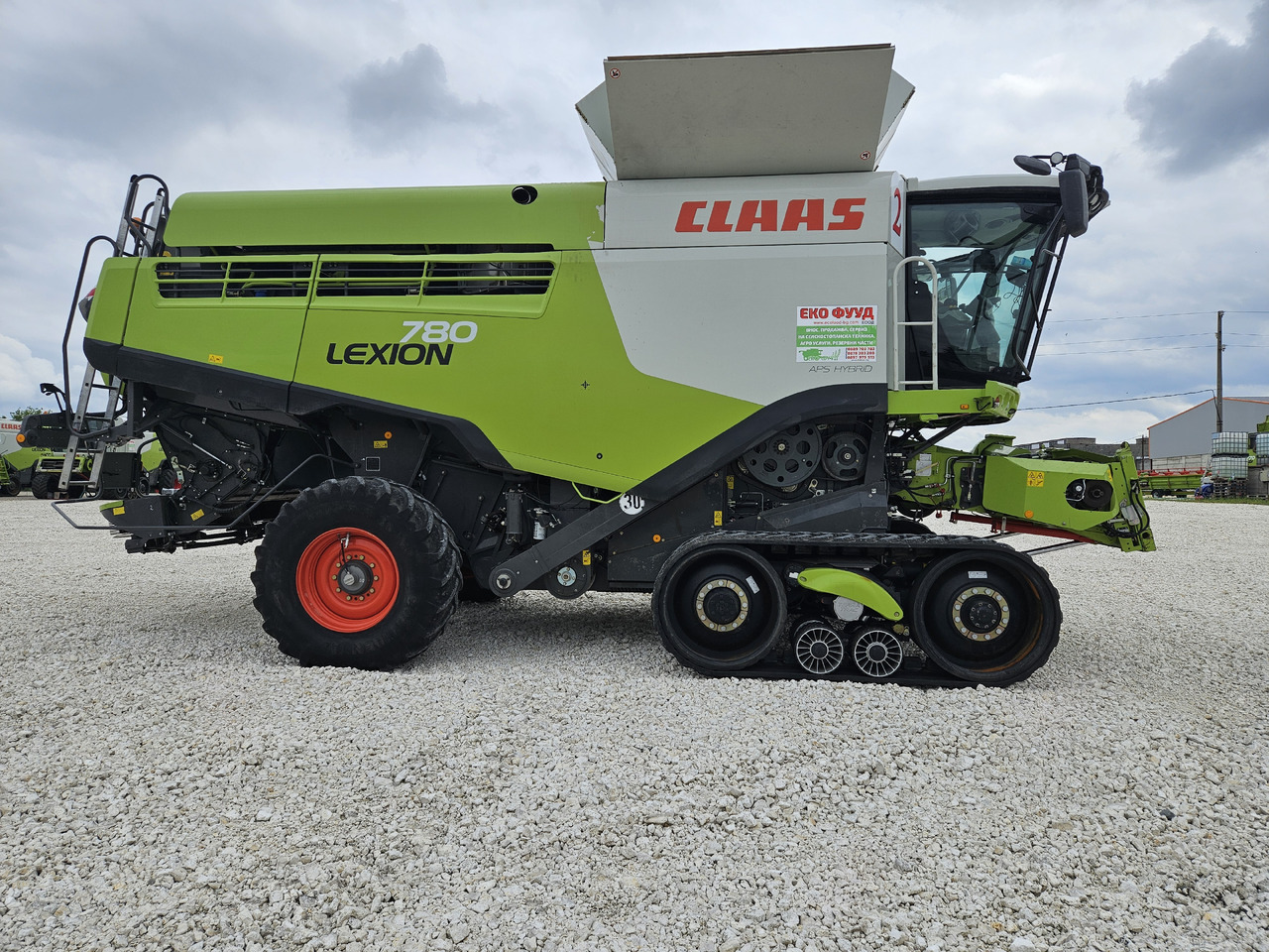 CLAAS LEXION 780 TT, V12.30 - Зерноуборочный комбайн: фото 2 CLAAS LEXION 780 TT, V12.30 - Зерноуборочный комбайн: фото 2