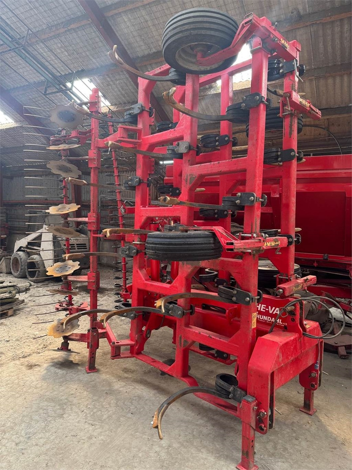 He-Va TRIPLE-TILLER AIRY 6 - Борона: фото 1 He-Va TRIPLE-TILLER AIRY 6 - Борона: фото 1