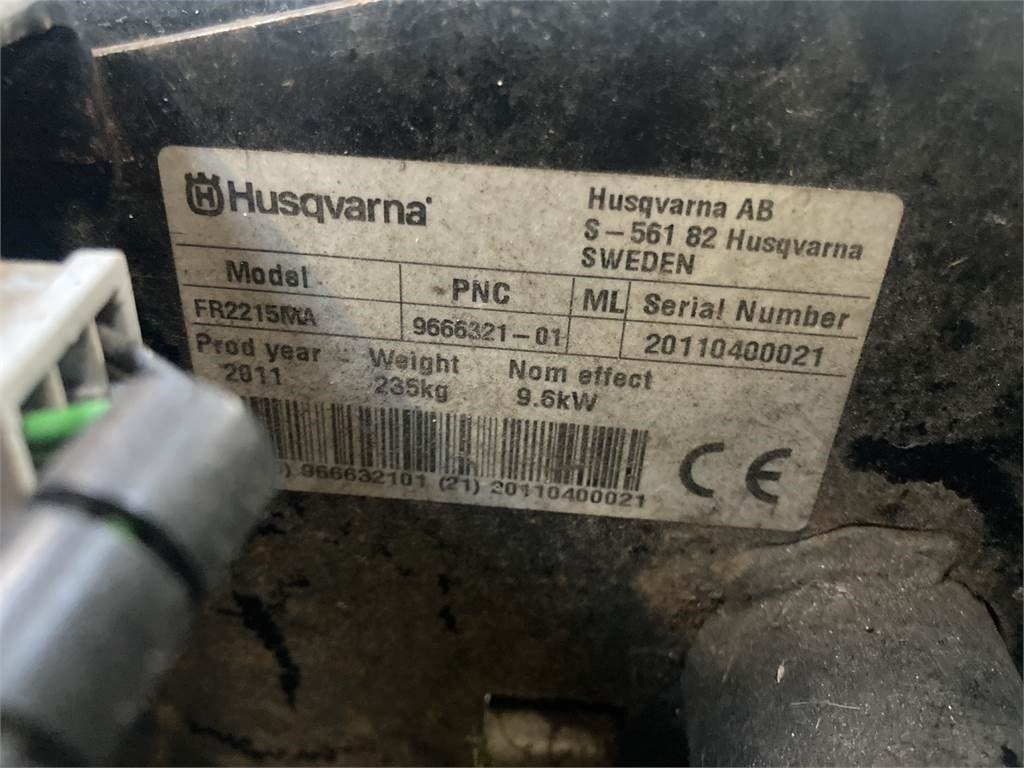 Jonsered FR2215MA - Коммунальный трактор: фото 3 Jonsered FR2215MA - Коммунальный трактор: фото 3