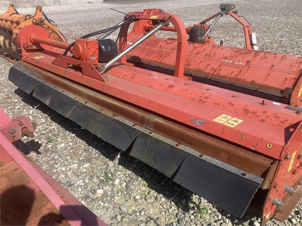 Kuhn VKM 305 - Косилка-измельчитель: фото 2 Kuhn VKM 305 - Косилка-измельчитель: фото 2