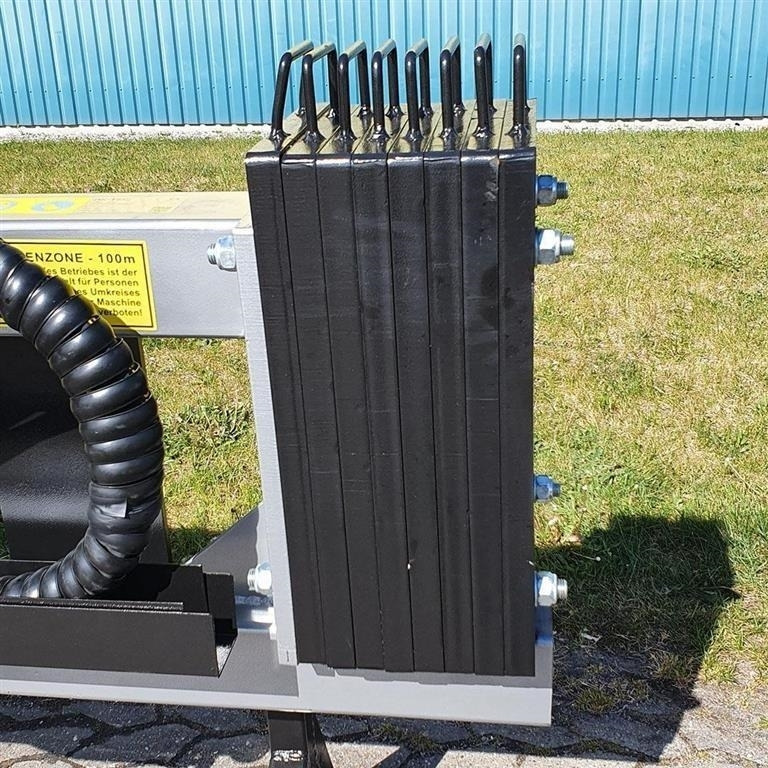 Dk-Tec  - Косилка-измельчитель/ Мульчер: фото 4 Dk-Tec  - Косилка-измельчитель/ Мульчер: фото 4